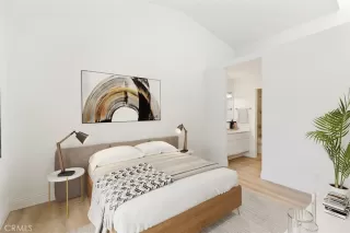 Photo #6: OC22227960 Listing 