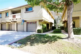 Photo #1: OC22228738 Listing