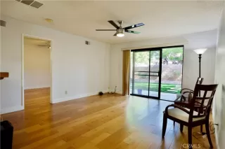 Photo #5: OC22228738 Listing