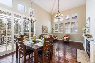 Photo #2: OC22229111 Listing 