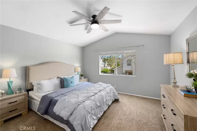 MLS: OC22229317 Condo For Sale