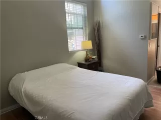 Photo #5: OC22229670 Listing 