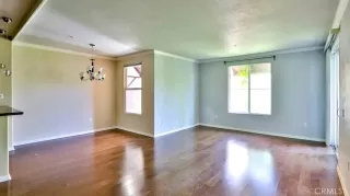 Photo #1: OC22229728 Listing