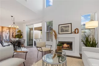 Photo #2: OC22229770 Listing 