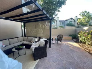 Photo #4: OC22229770 Listing 