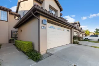 Photo #5: OC22229770 Listing 