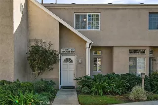 Photo #3: OC22229959 Listing 