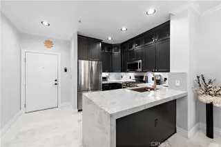 Photo #1: OC22232187 Listing 