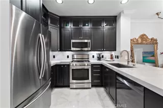 Photo #3: OC22232187 Listing 