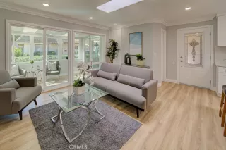 Photo #5: OC22232415 Listing