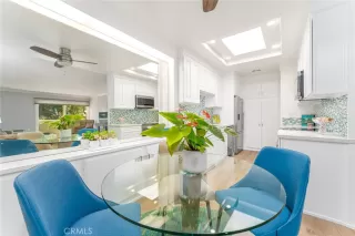 Photo #2: OC22232590 Listing