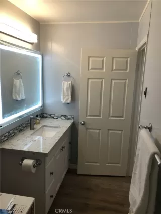 Photo #4: OC22232590 Listing