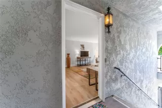 Photo #5: OC22232590 Listing