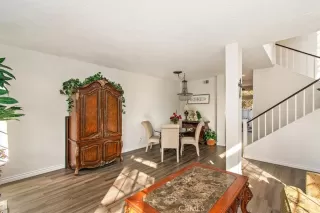 Photo #3: OC22232920 Listing 