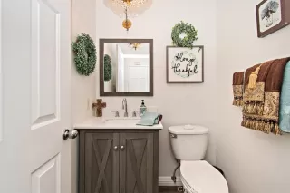 Photo #6: OC22232920 Listing 