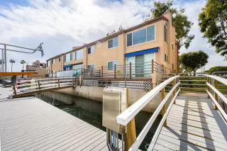 Photo #3: OC22233092 Listing 