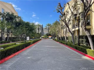 Photo #3: OC22233510 Listing 