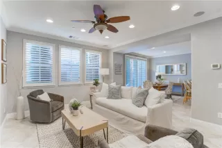 Photo #2: OC22234158 Listing 