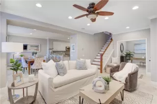 Photo #5: OC22234158 Listing 