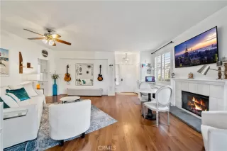 Photo #5: OC22234923 Listing