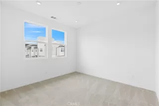 Photo #5: OC22235050 Listing 