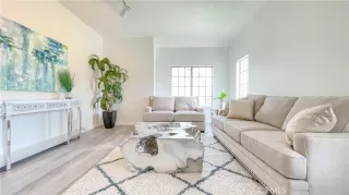 Photo #6: OC22235698 Listing 