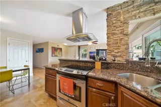 Photo #2: OC22235868 Listing 