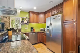 Photo #6: OC22235868 Listing 