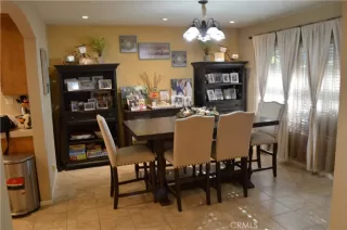 Photo #3: OC22235999 Listing 