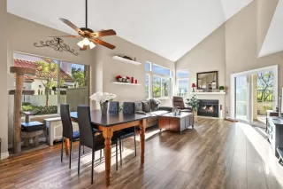 Photo #5: OC22236090 Listing