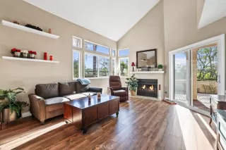 Photo #6: OC22236090 Listing