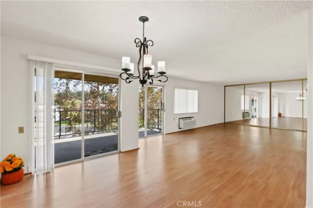 MLS: OC22236177 Condo For Sale