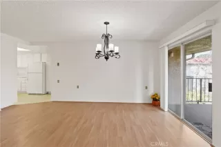 Photo #6: OC22236177 Listing