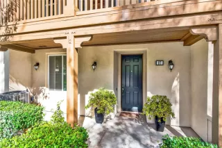 Photo #2: OC22236537 Listing 