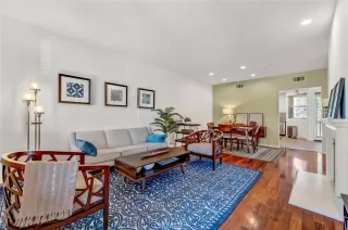 Photo #5: OC22236537 Listing 