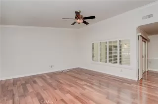 Photo #3: OC22236737 Listing