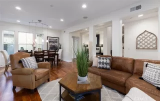 Photo #3: OC22236944 Listing 