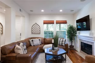 Photo #4: OC22236944 Listing 