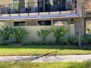 Photo #2: OC22237403 Listing