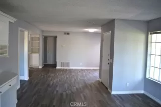 Photo #4: OC22237790 Listing 