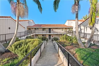 Photo #1: OC22238063 Listing