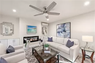 Photo #4: OC22238063 Listing