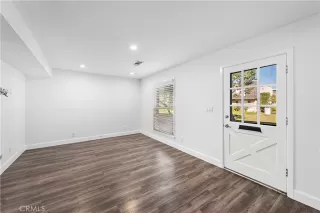 Photo #2: OC22238382 Listing 