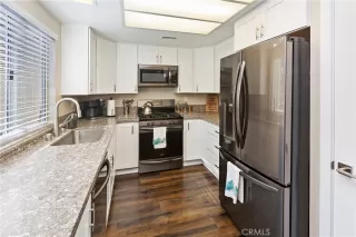 Photo #5: OC22238499 Listing 