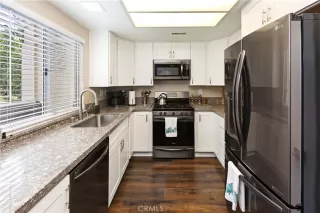 Photo #6: OC22238499 Listing 