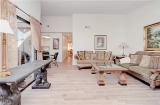 Photo #1: OC22238653 Listing