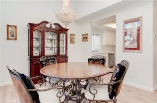 Photo #4: OC22238653 Listing