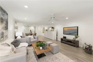 Photo #4: OC22238953 Listing 