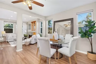 Photo #3: OC22238973 Listing 