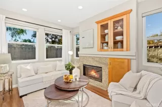 Photo #6: OC22238973 Listing 